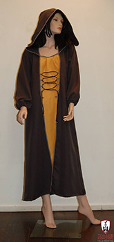 Roupeiro Medieval dispõe de vários trajes medievais para alugar